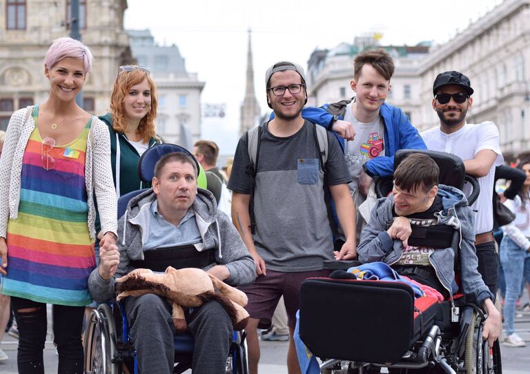 HABIT_auf_der_Regenbogenparade